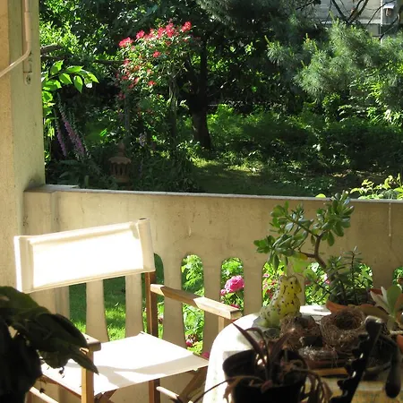 Nido Di Rondine Anfiteatro Morenico B&B *